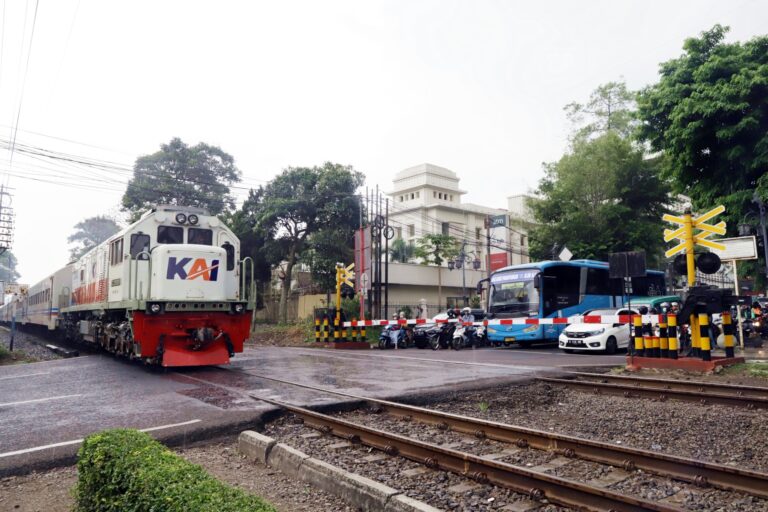 KAI-Daop-4-Semarang-3-2