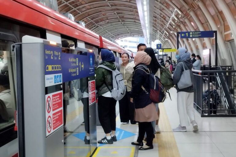 KAI-LRT-Jabodebek-Catatkan-Rekor-4-5